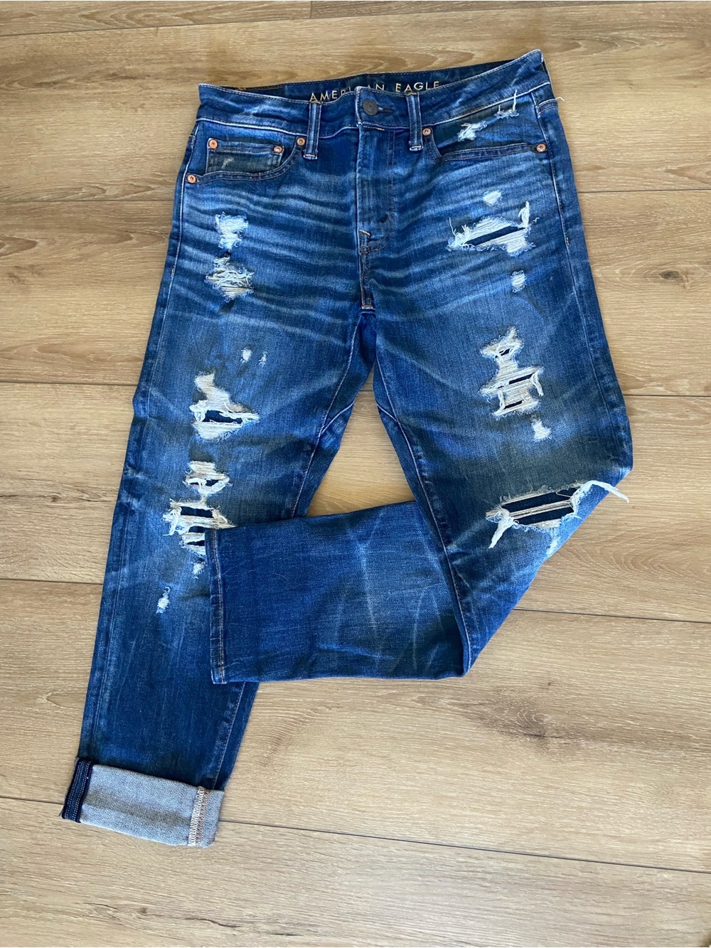 American Eagle Outfitters Men's Ripped Medium Blue Slim Straight Jeans
